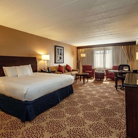 Doubletree By Hilton Pittsburgh Monroeville Convention Center Esterno foto