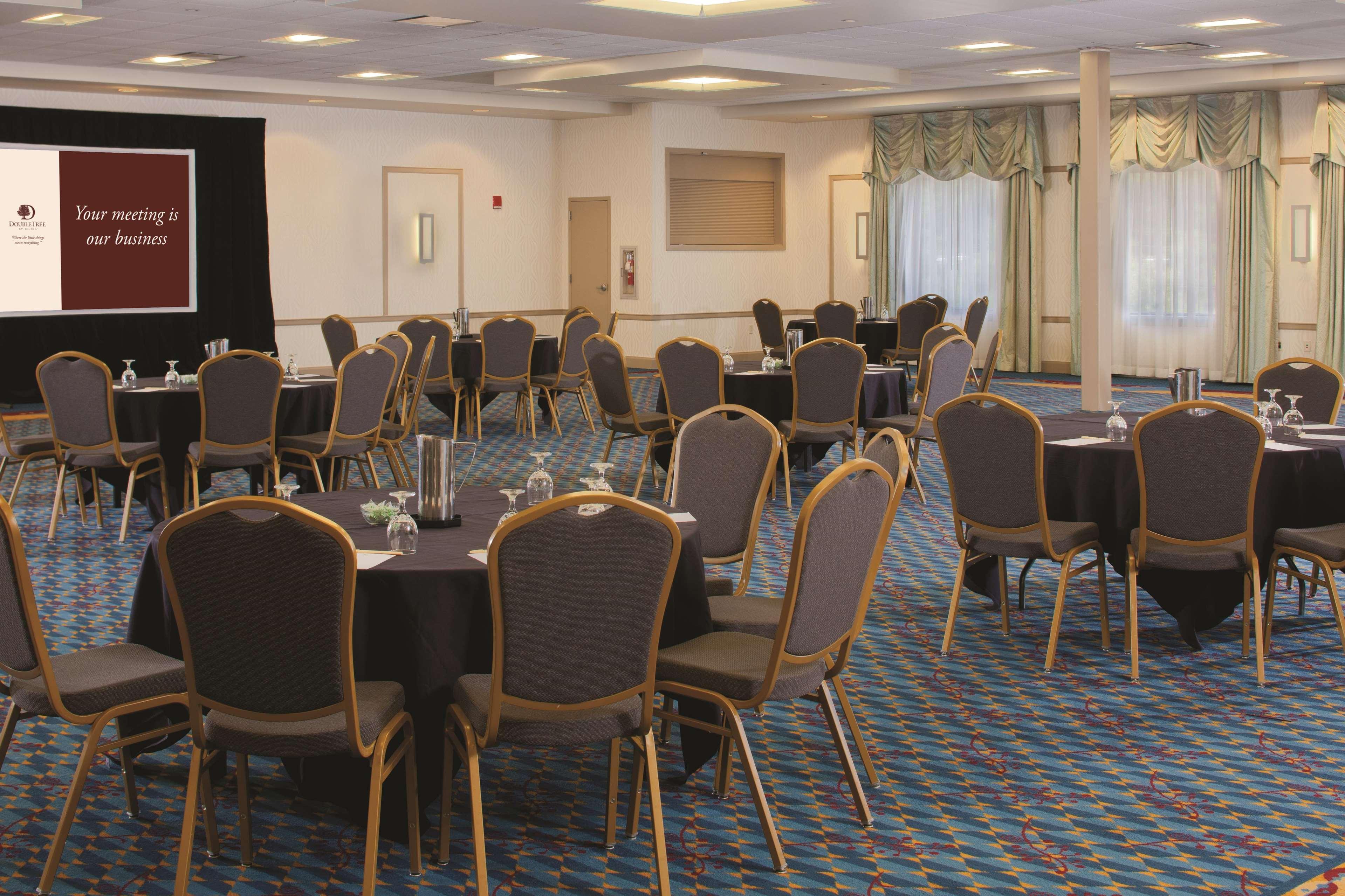 Doubletree By Hilton Pittsburgh Monroeville Convention Center Esterno foto